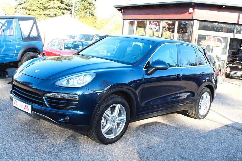 Gebraucht Porsche Cayenne 241 PS (177 kW) 2011 Blau SUV