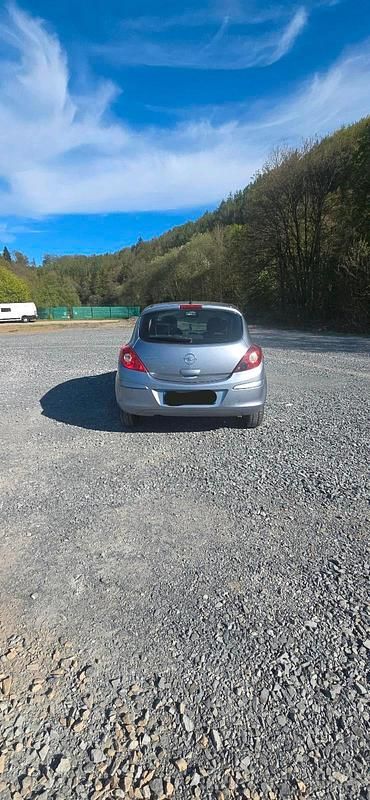 Używany Opel Corsa 60 KM (44 kW) 2007 Hatchback