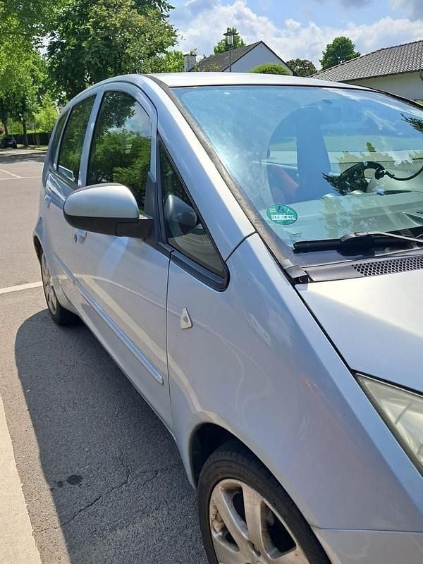 Grau Gebraucht 2004 Mitsubishi Colt Kleinwagen | 1.800 € (Fairer Preis) - Bild 1/4