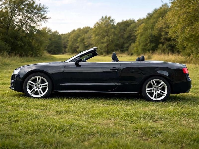 Gebraucht Audi A5 Cabriolet Design 170 PS (125 kW) 2014 Schwarz Cabrio