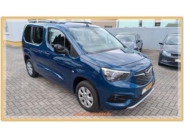 Gebraucht Opel Combo Life Ultimate 131 PS (96 kW) 2023 Blau (metallic) Kombi