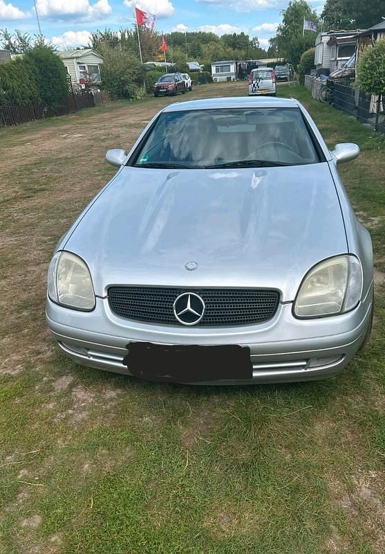 Silber Gebraucht 1997 Mercedes SLK200 Cabrio | 2.699 € (Fairer Preis) - Bild 1/4