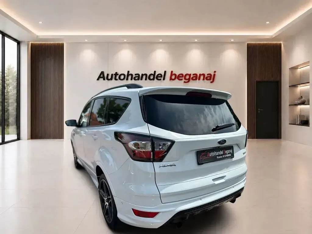 Gebraucht Ford Kuga ST-Line 150 PS (110 kW) 2017 Weiß SUV
