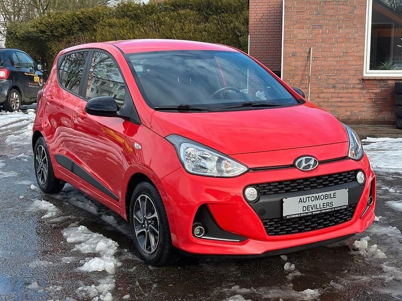 Gebraucht Hyundai i10 Passion 87 PS (63 kW) 2018 Rot Kleinwagen