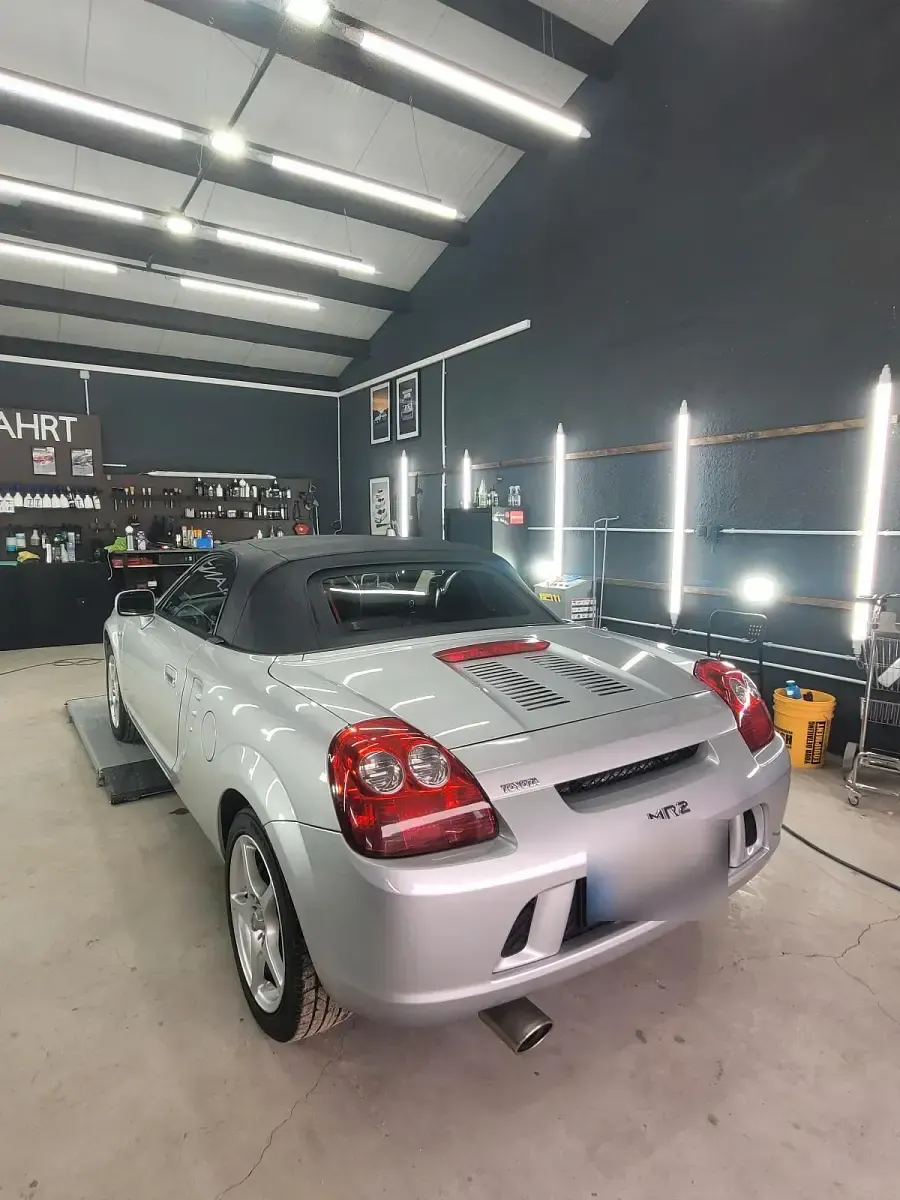 Gebraucht Toyota MR2 140 PS (102 kW) 2003 Silber Cabrio