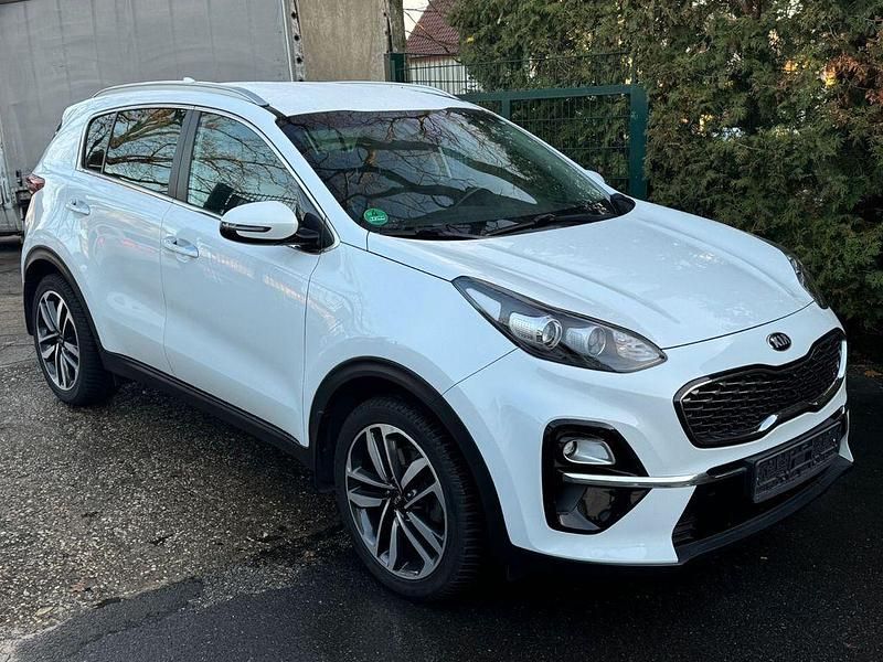 Gebraucht Kia Sportage 136 PS (100 kW) 2019 Weiß SUV