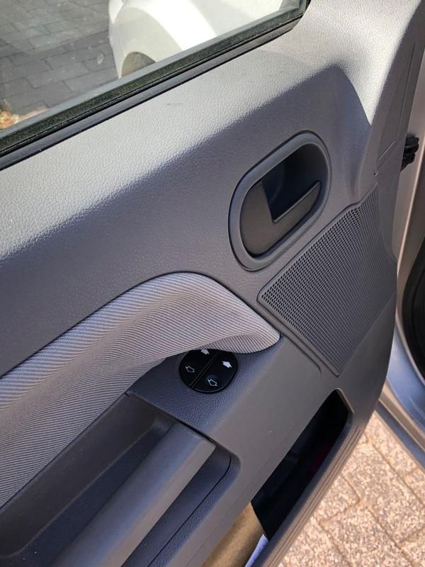 Gebraucht Ford Fusion 68 PS (50 kW) 2004 Grau Limousine