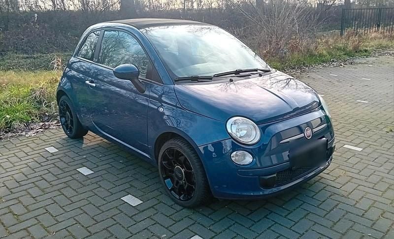 Gebraucht Fiat 500C 86 PS (63 kW) 2011 Blau Cabrio