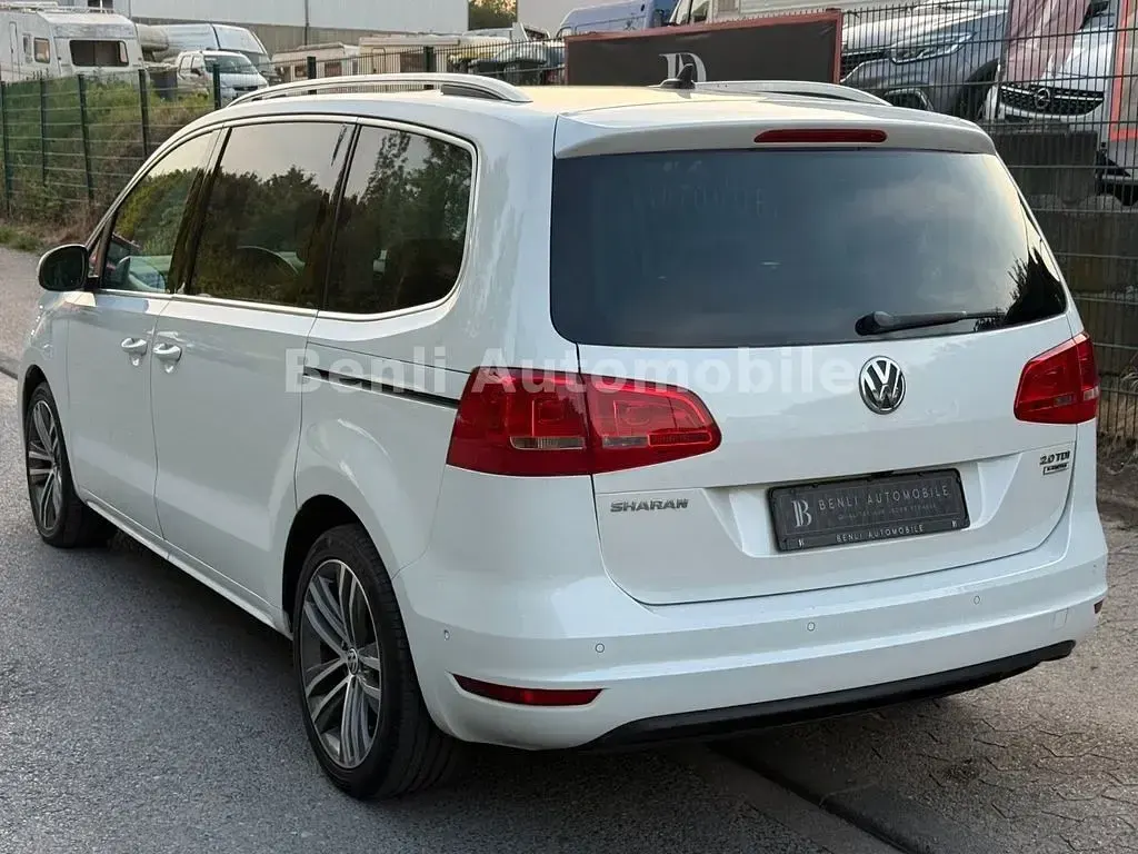 Gebraucht VW Sharan Cup 140 PS (102 kW) 2015 Weiß Van / Kleinbus