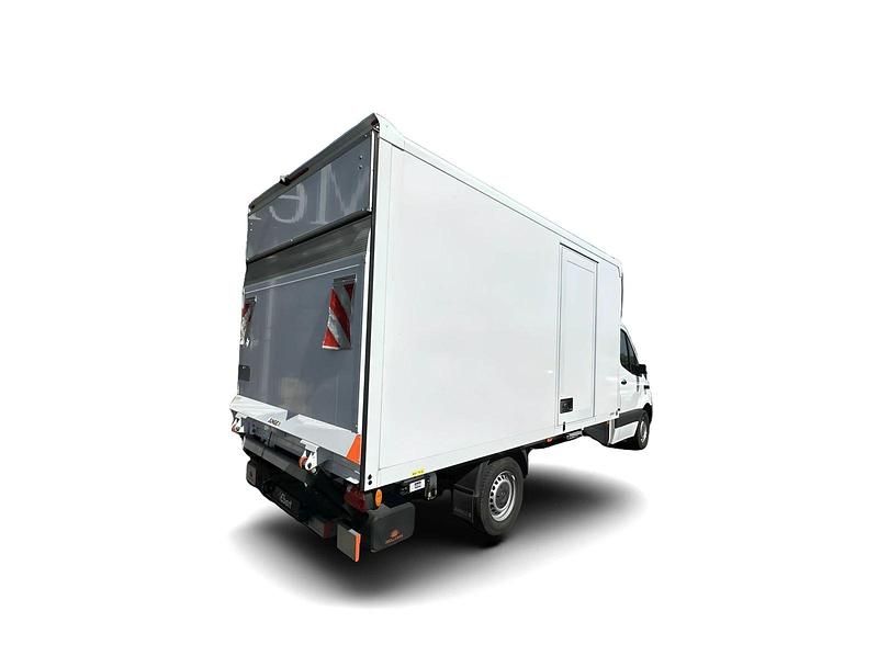 Gebraucht Mercedes Sprinter 169 PS (124 kW) 2023 Weiss Van