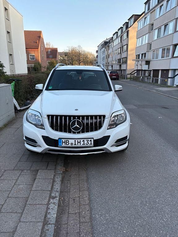 Gebraucht Mercedes GLK220 170 PS (125 kW) 2014 Weiß SUV