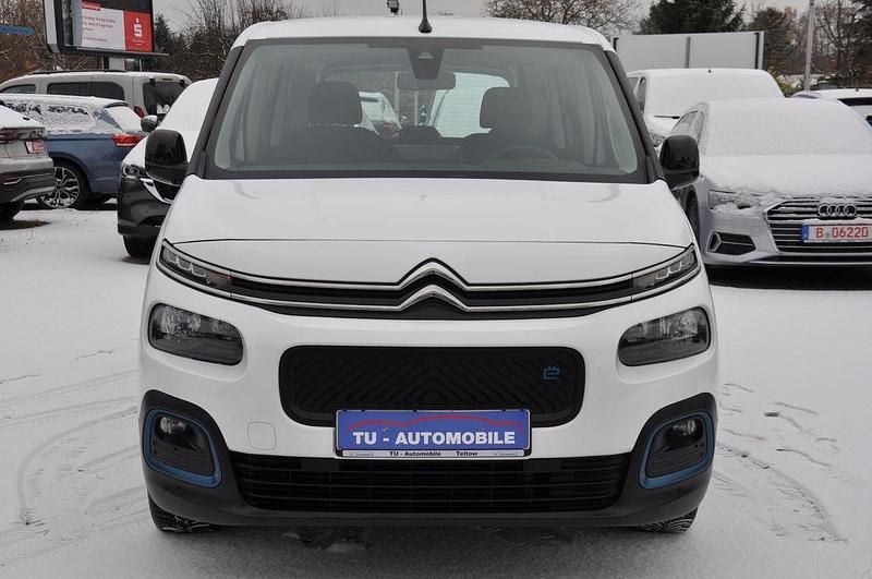 Gebraucht Citroën e-Berlingo Feel 100 kW (136 PS) 2022 Lack weiss banquise Van / Kleinbus