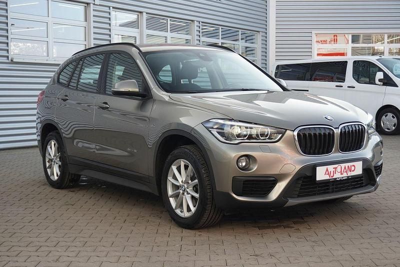 Gebraucht BMW X1 Performance 140 PS (102 kW) 2017 Silber SUV
