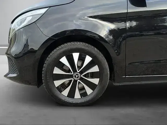 Gebraucht Mercedes V220 Edition 190 PS (139 kW) 2020 Schwarz Van / Kleinbus