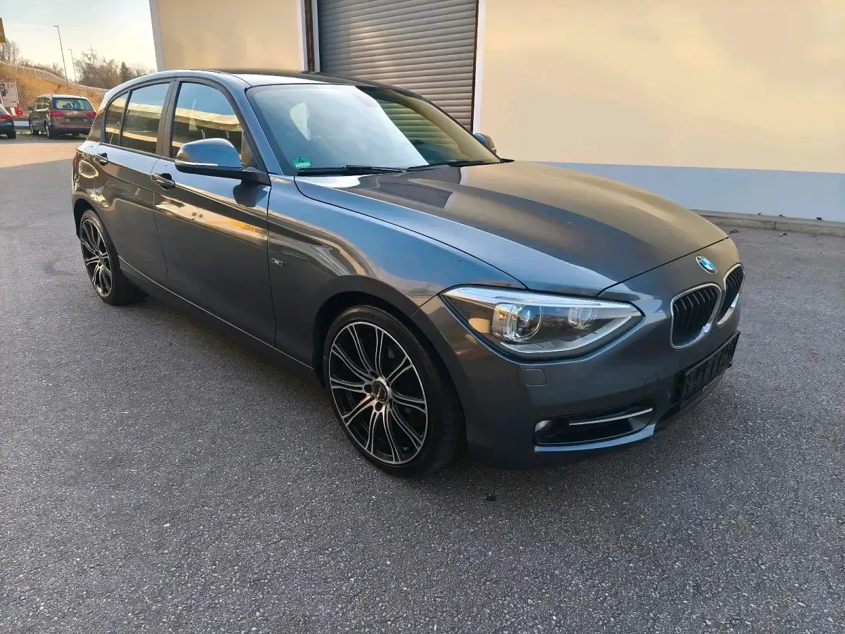Gebraucht BMW 116 136 PS (100 kW) 2012 Grau Kleinwagen