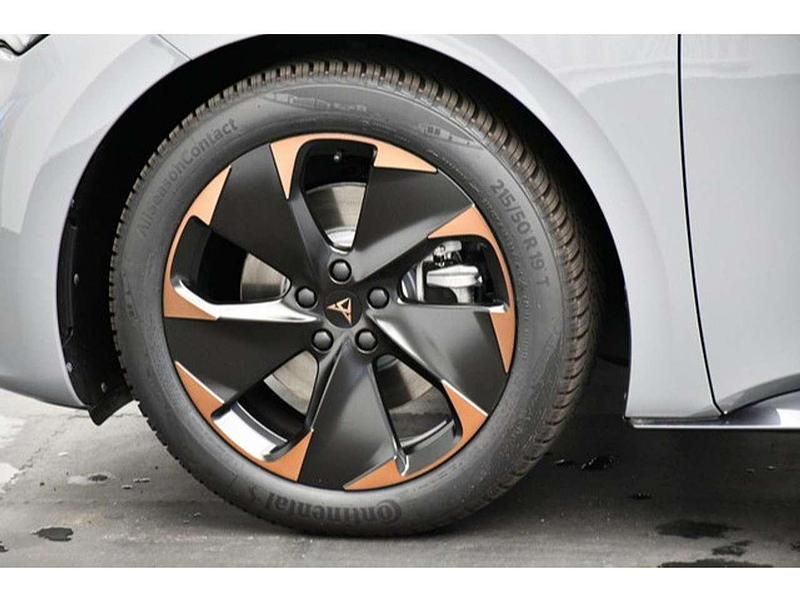 Second-hand Cupra Born 169 kW (231 CP) 2025 Gri Hatchback