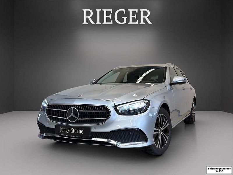 Gebraucht Mercedes E220 Avantgarde 200 PS (147 kW) 2022 Metalliclack hightechsilber (metallic) Kombi