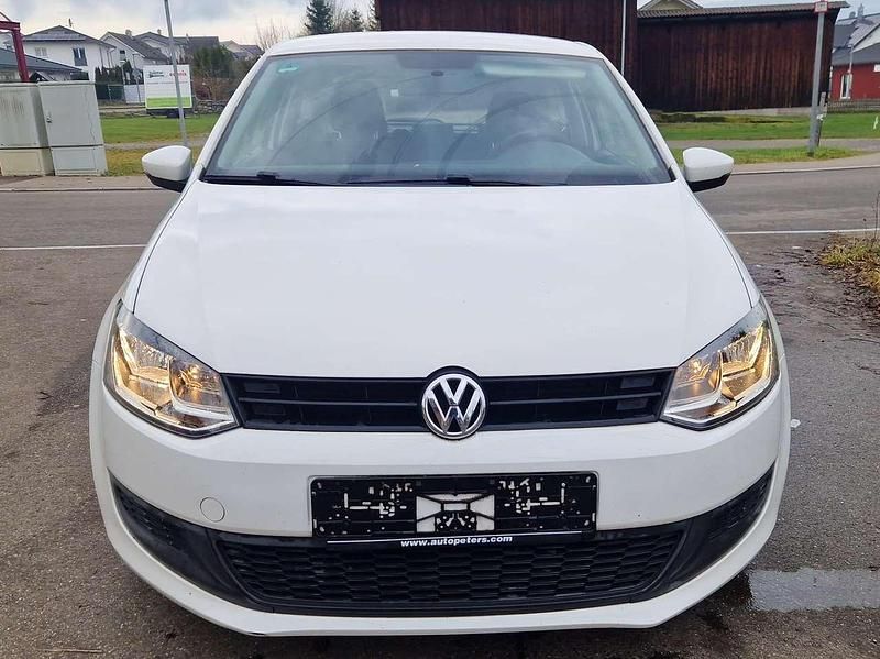 Gebraucht VW Polo Sound 69 PS (50 kW) 2010 Candyweiß Kleinwagen