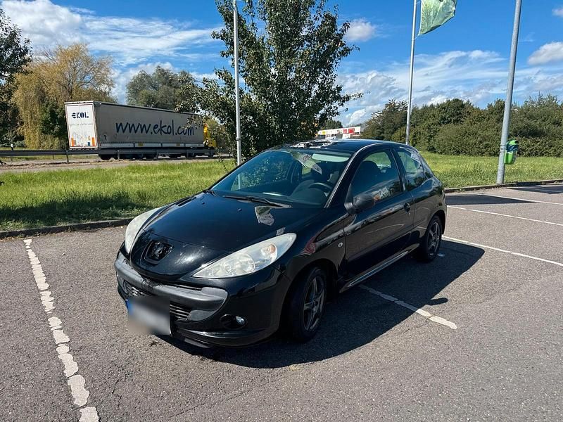 Schwarz Gebraucht 2010 Peugeot 206+ Kleinwagen | 1.000 € (Guter Preis) - Bild 1/4