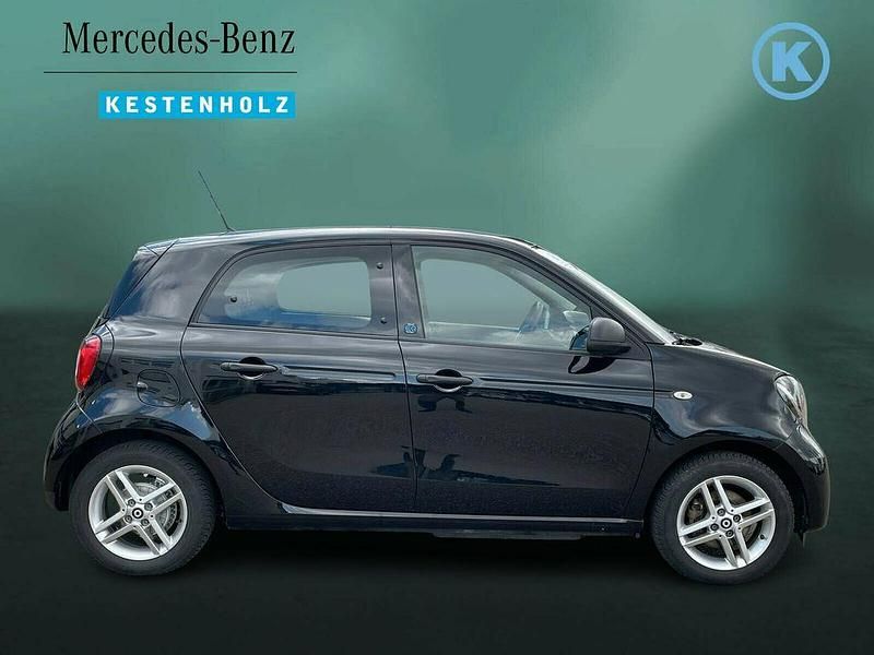Gebraucht Smart ForFour Electric Drive 60 kW (82 PS) 2021 Schwarz Limousine