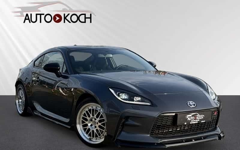 Grau Gebraucht 2024 Toyota GR86 Coupé | 38.990 € (Fairer Preis) - Bild 1/4
