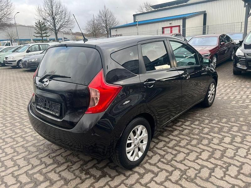 Gebraucht Nissan Note 80 PS (58 kW) 2016 Schwarz Kleinwagen