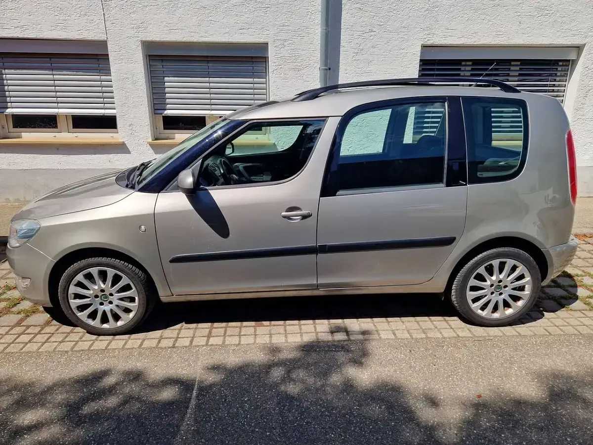 Gebraucht Skoda Roomster Comfort 90 PS (66 kW) 2010 Beige Van / Kleinbus