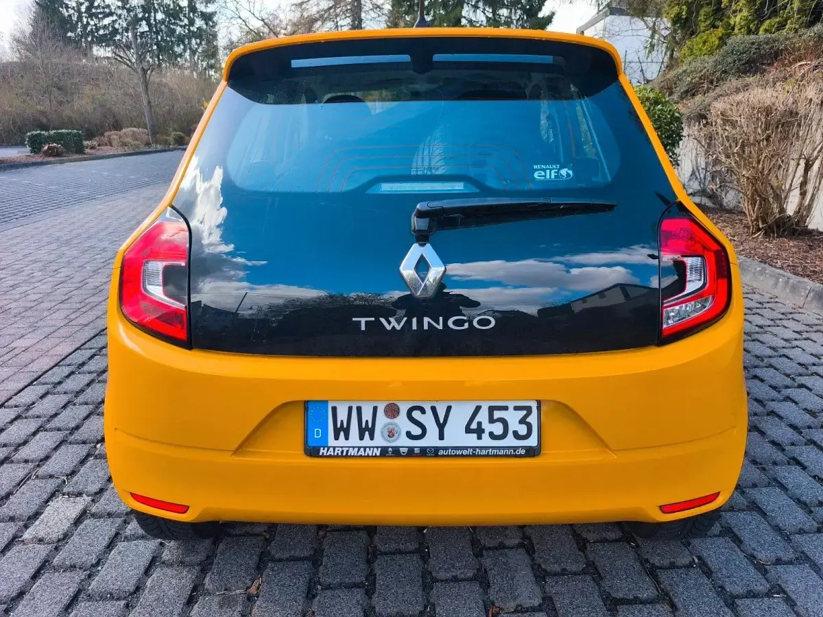 Gebraucht Renault Twingo LIMITED 73 PS (53 kW) 2019 Gelb Kleinwagen