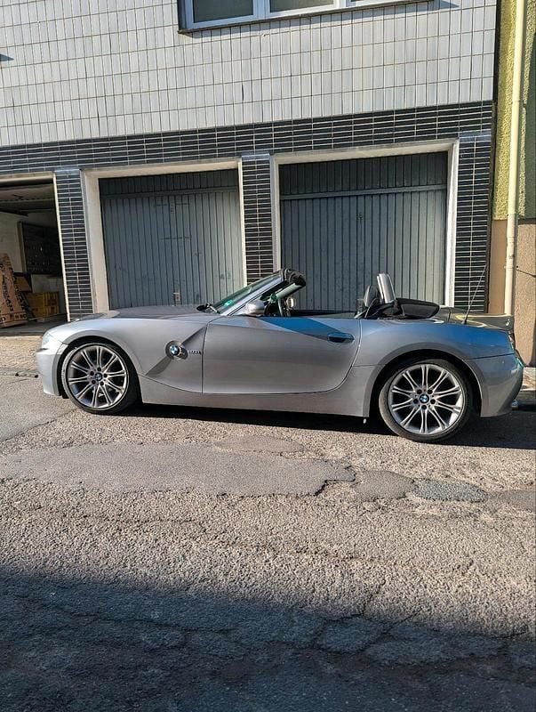 Gebraucht BMW Z4 150 PS (110 kW) 2008 Grau Cabrio
