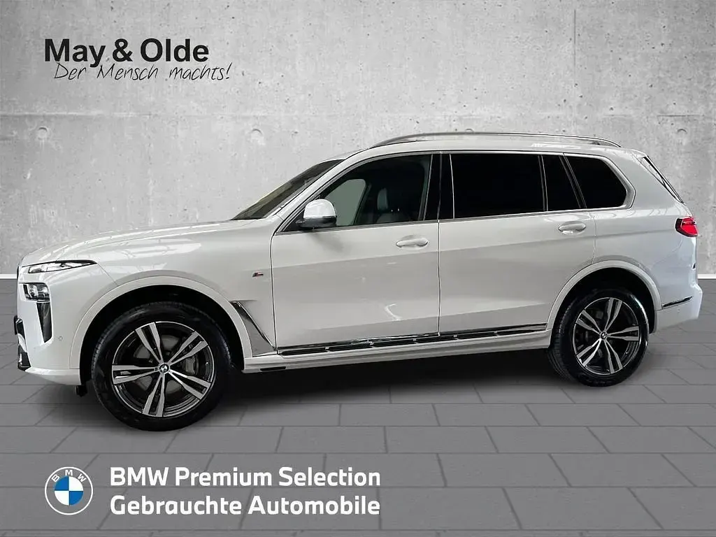 Gebraucht BMW X7 Sport Line 352 PS (258 kW) 2023 Weiss SUV