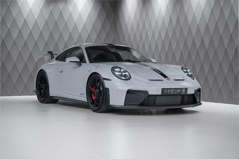 Neu Porsche 992 Chrono 510 PS (375 kW) 2025 Schwarz