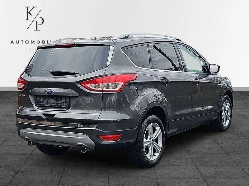 Gebraucht Ford Kuga SYNC Edition 150 PS (110 kW) 2016 Grau SUV