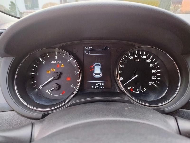 Gebraucht Nissan Pulsar Tekna 110 PS (80 kW) 2015 Weiß Kleinwagen