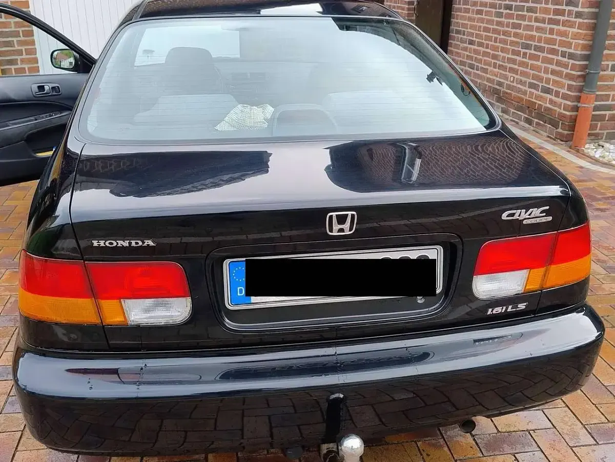 Occasion Honda Civic LS 105 ch (77 kW) 1998 Noir Coupé