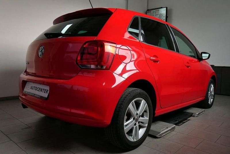 Gebraucht VW Polo Match 86 PS (63 kW) 2012 Rot Kleinwagen