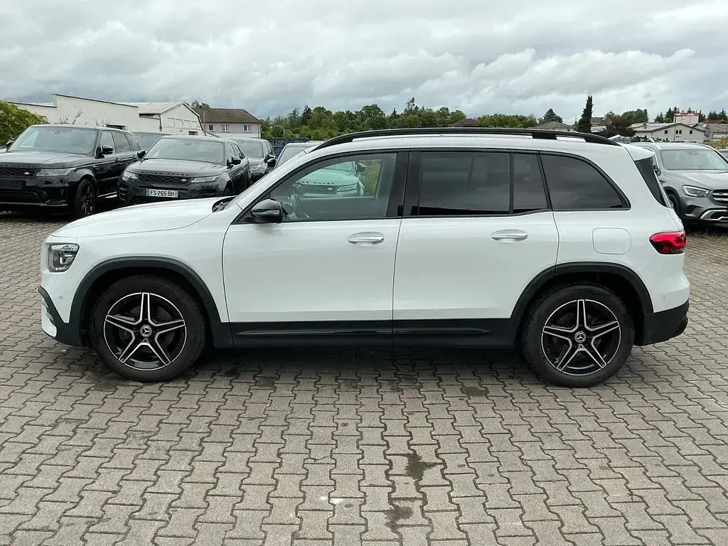 Gebraucht Mercedes GLB200 AMG 150 PS (110 kW) 2021 Weiß SUV