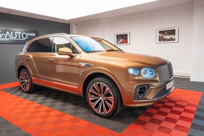 Braun Gebraucht 2024 Bentley Bentayga SUV | 219.990 € (Fairer Preis) - Bild 1/4
