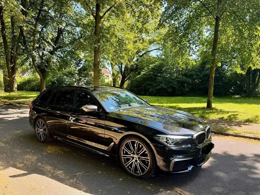 Gebraucht BMW M550 Sport Line 400 PS (294 kW) 2019 Schwarz Limousine