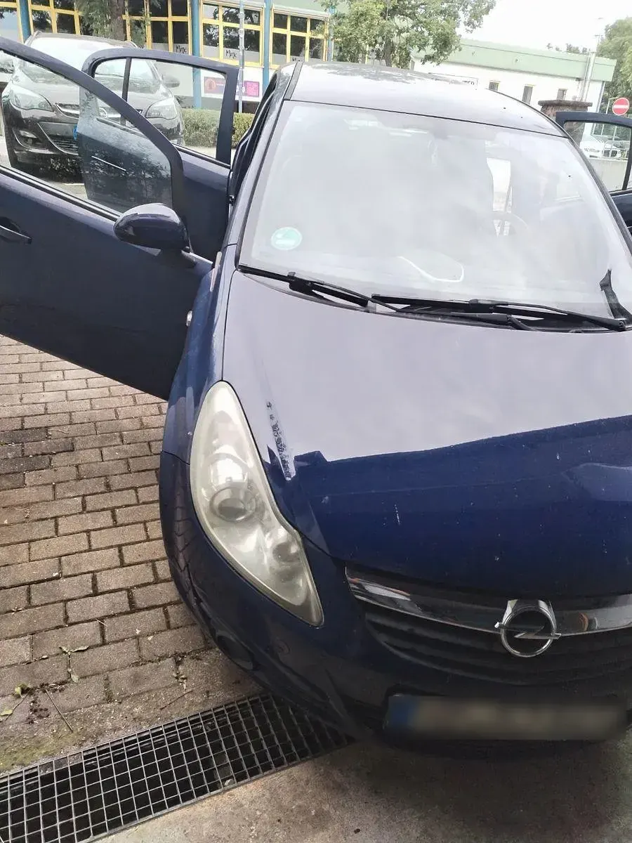 Gebraucht Opel Corsa Sport 80 PS (58 kW) 2008 Blau Kleinwagen