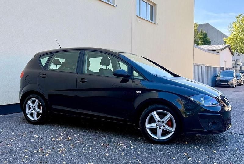 Negro magico Gebraucht 2011 Seat Altea Ecomotive Van / Kleinbus | 5.990 € (Teuer) - Bild 1/4