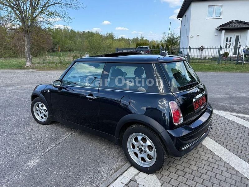 Usado Mini ONE 90 HP (66 kW) 2005 Preto Citadino