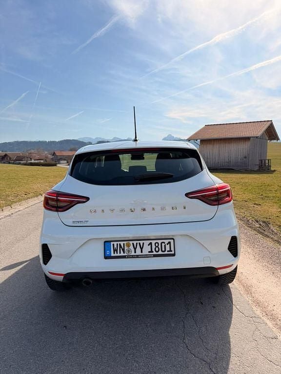 Gebraucht Mitsubishi Colt 67 PS (49 kW) 2024 Weiß Kleinwagen