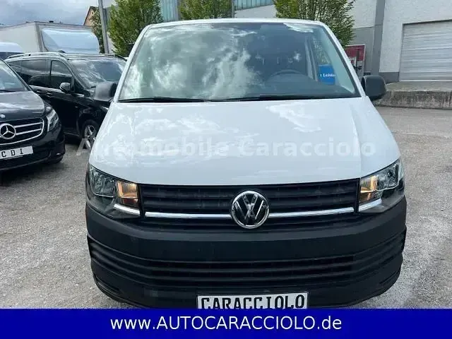 Gebraucht VW Transporter 102 PS (75 kW) 2018 Weiß Van