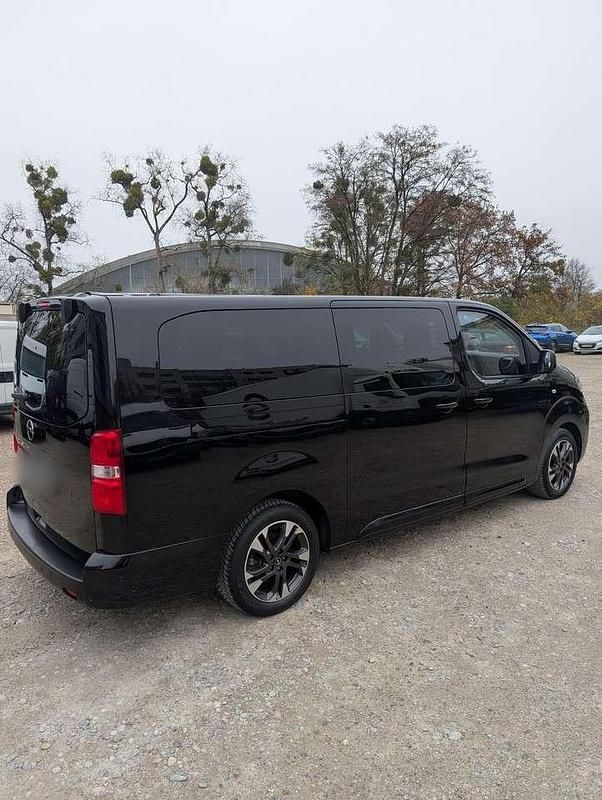 Gebraucht Opel Zafira Life Selection 177 PS (130 kW) 2024 Schwarz Van / Kleinbus