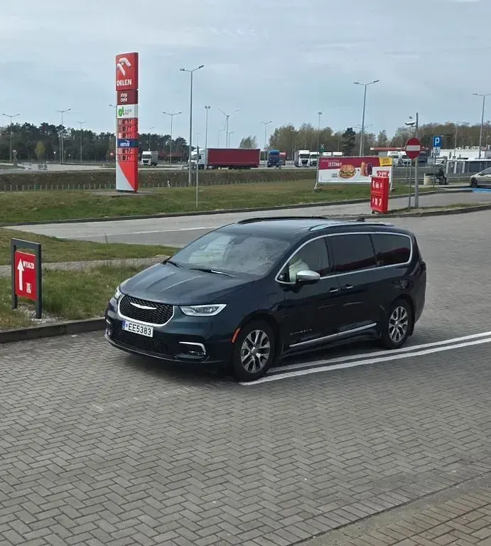 Gebraucht Chrysler Pacifica 272 PS (200 kW) 2023 Blau Van