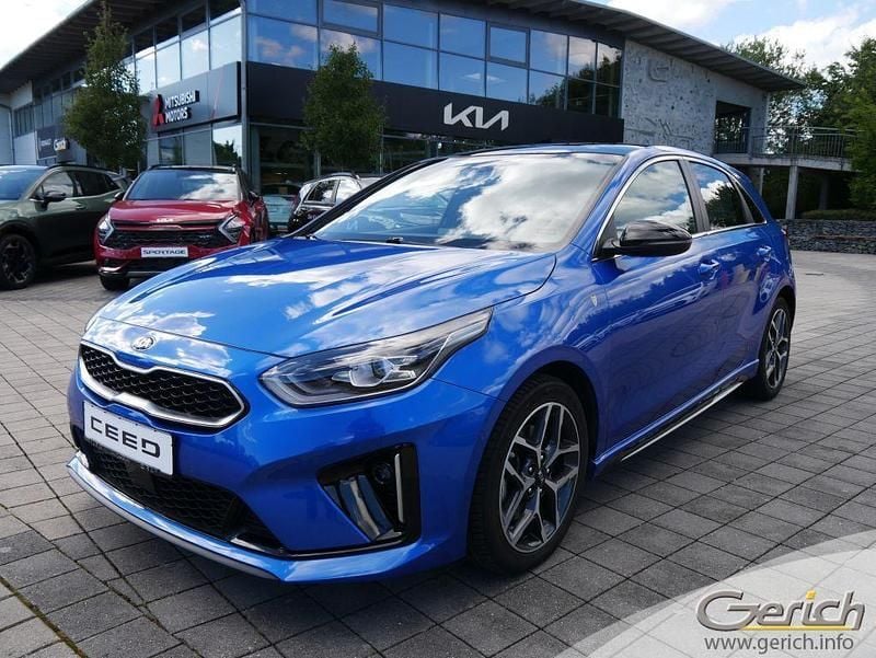 Blau Gebraucht 2020 Kia Ceed GT GT-Line Limousine | 17.490 € (Superpreis) - Bild 1/4