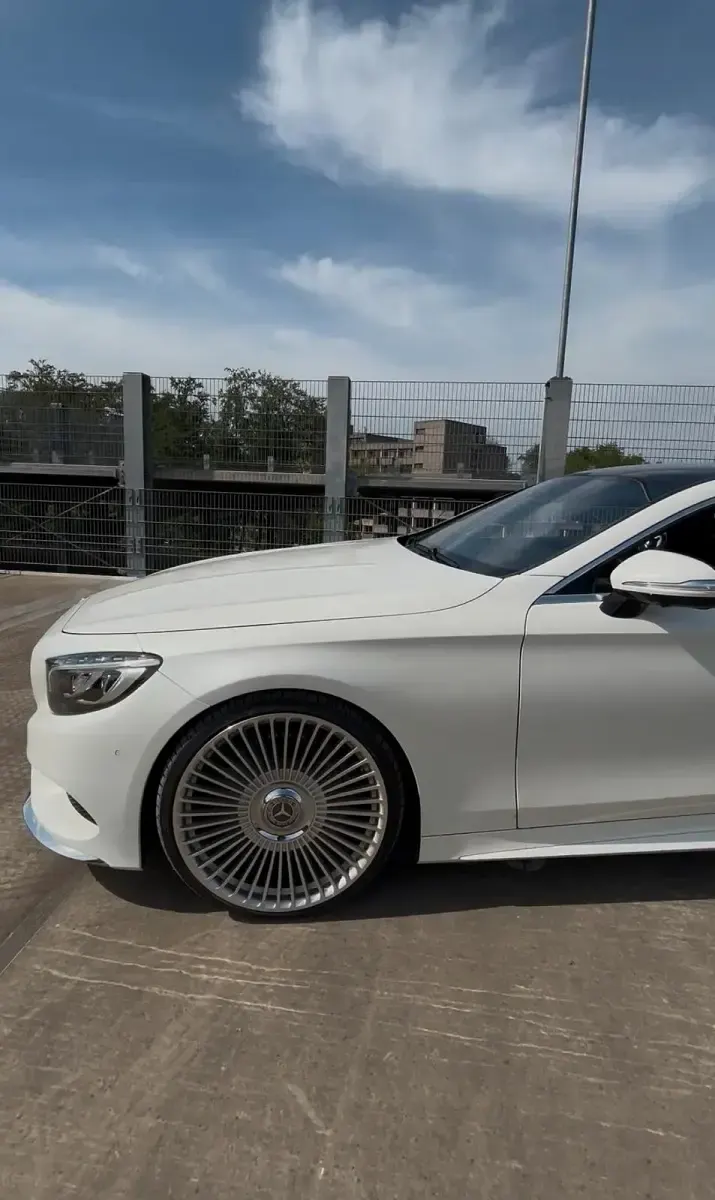 Gebraucht Mercedes S400 367 PS (269 kW) 2017 Weiß Limousine