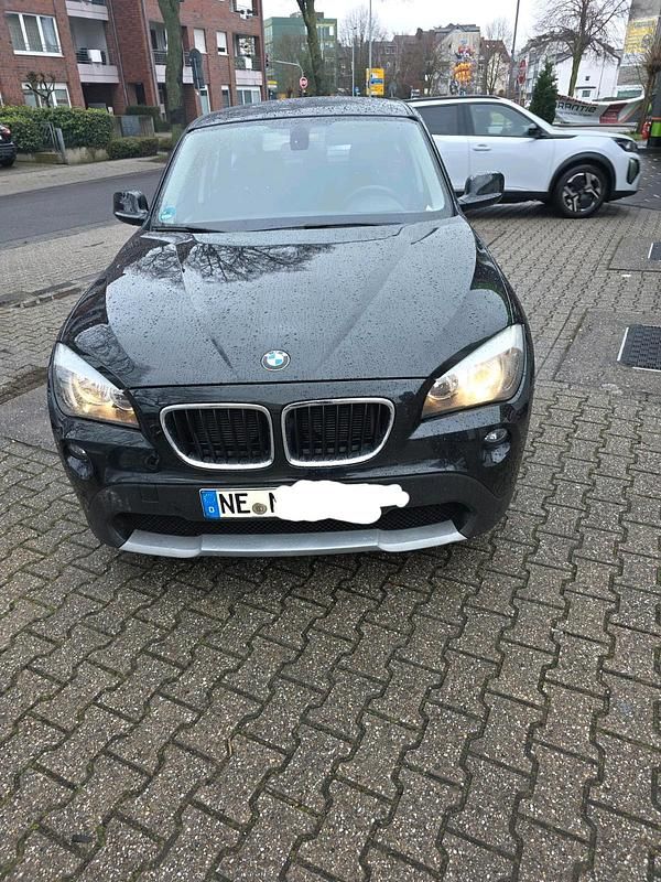Gebraucht BMW X1 150 PS (110 kW) 2010 Schwarz SUV