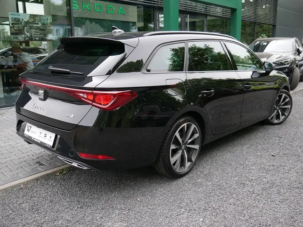 Gebraucht Seat Leon Beats 190 PS (139 kW) 2022 Schwarz Limousine