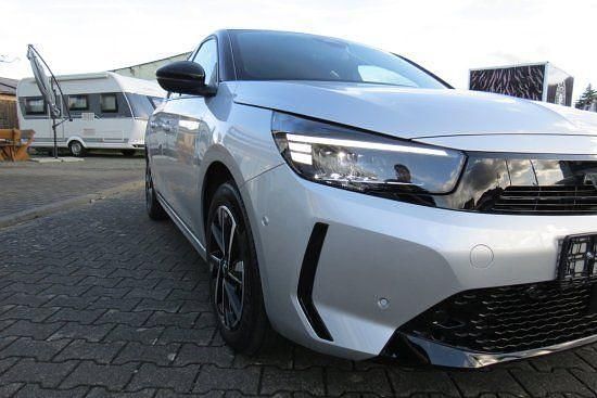 Gebraucht Opel Corsa 101 PS (74 kW) 2025 Silber Kleinwagen
